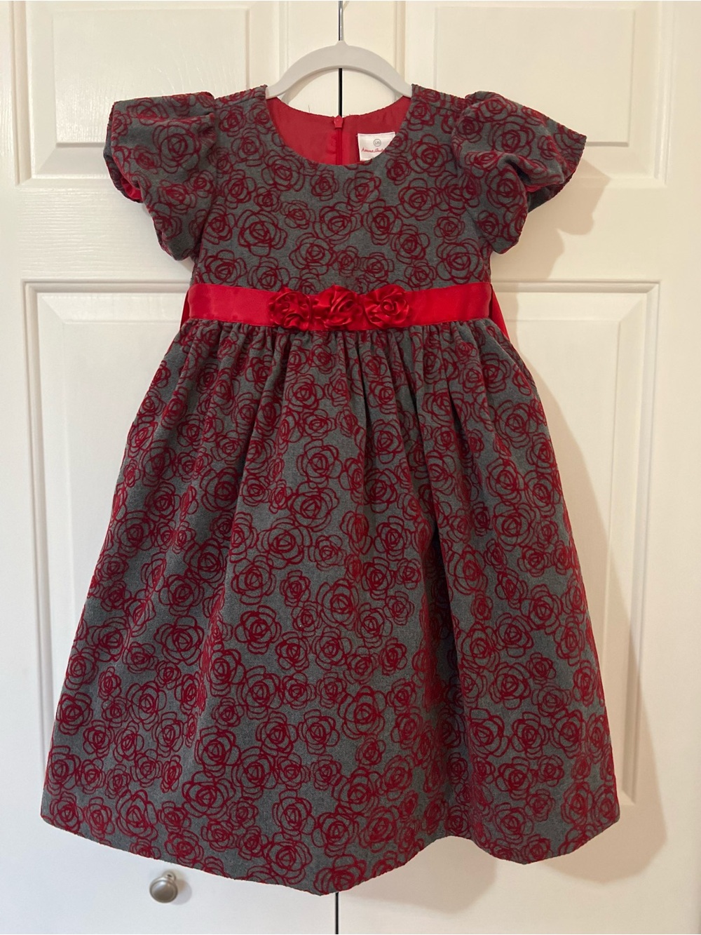 Hanna Andersson Gray Dress with Red Rose Jacquard and Red Satin Waistband
